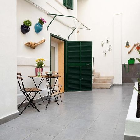 Via Calefati Land Apartamento Bari Exterior foto