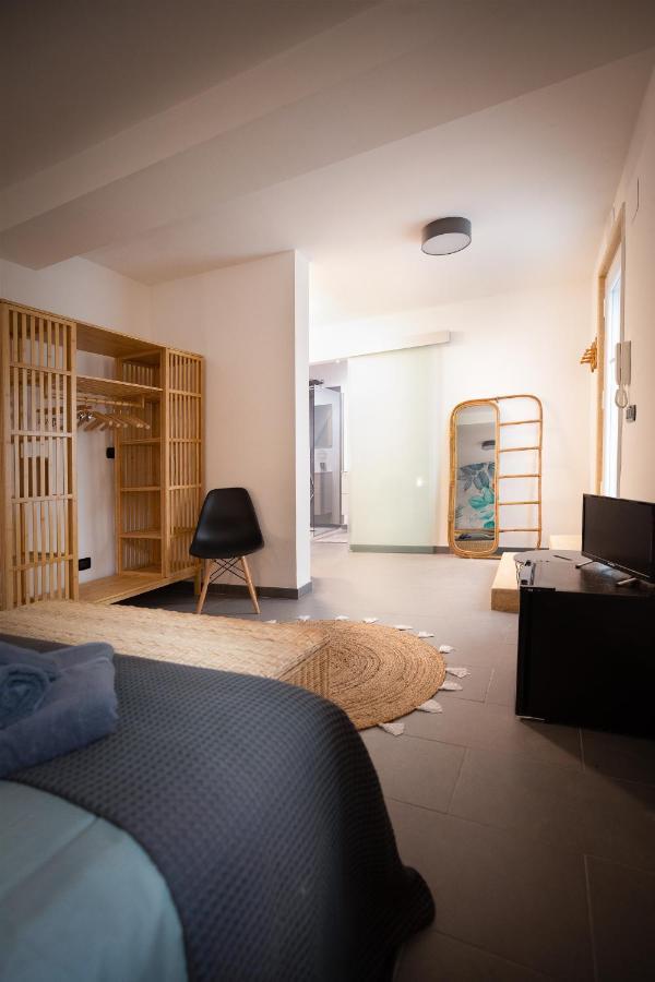 Via Calefati Land Apartamento Bari Exterior foto